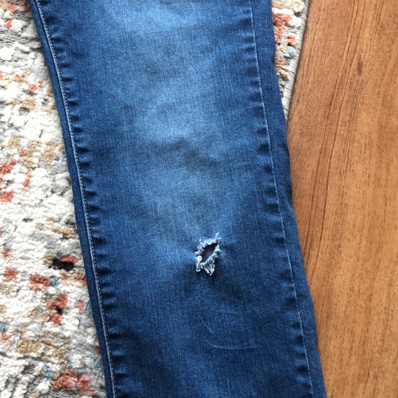 Levi’s size 6 P so comfy look great on. Great condition - Picture 6 of 11